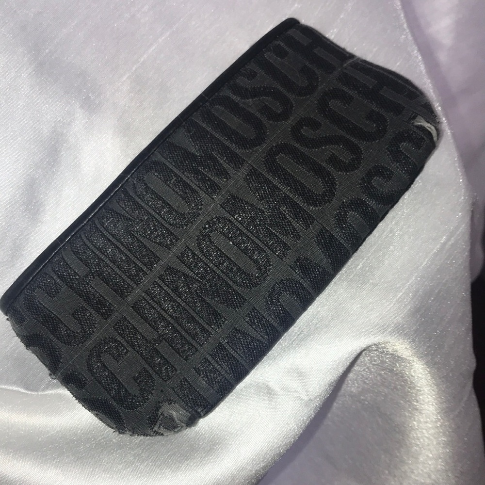 Makeup bag
